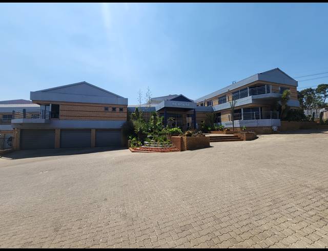 7,726M² WAREHOUSE FOR SALE IN MEADOWDALE
